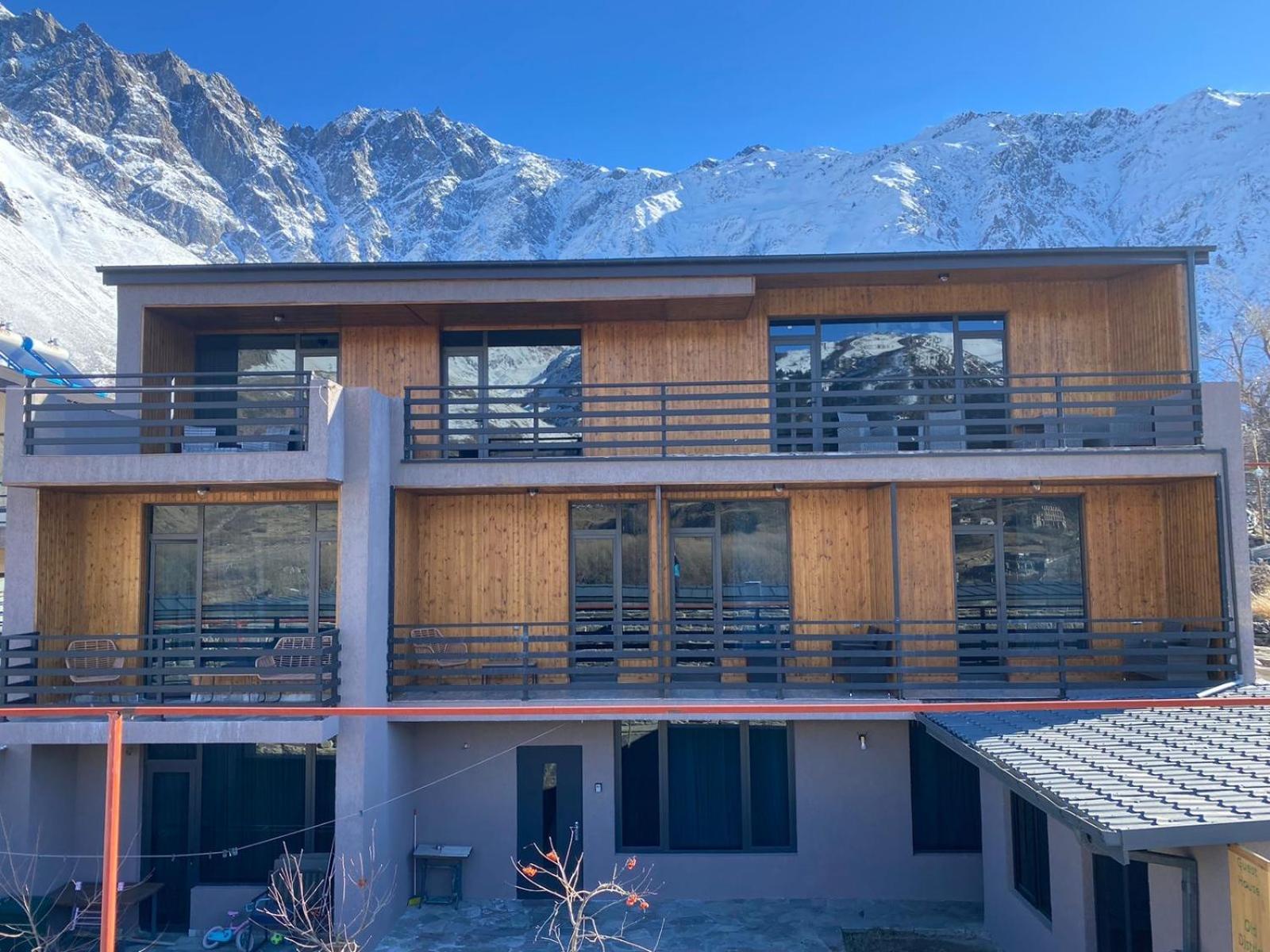 Hotel Old District Kazbegi Exterior foto